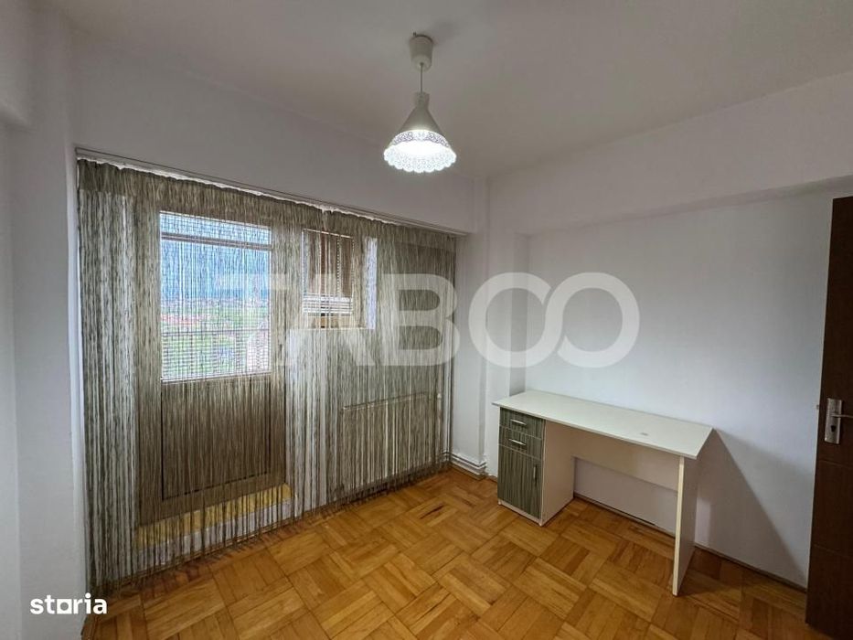 Apartament de inchiriat cu 5 camere 2 bai bloc cu lift Turnisor Sibiu