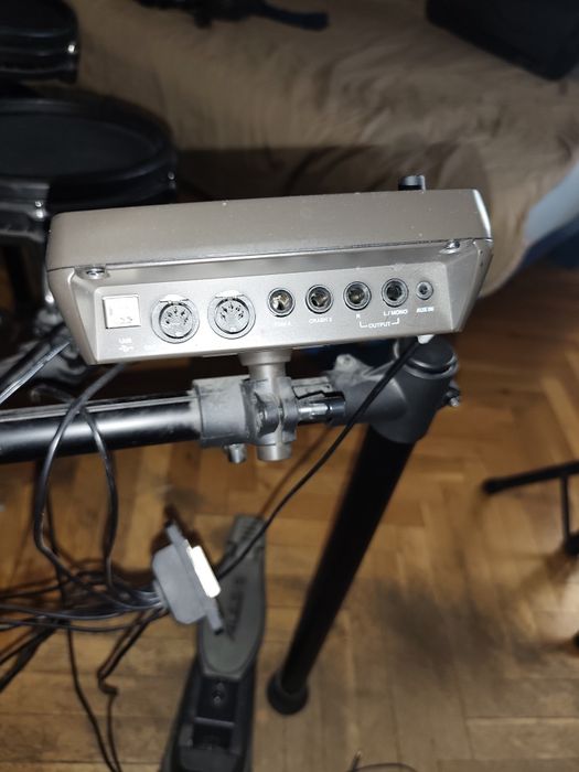 Електрически барабани alesis