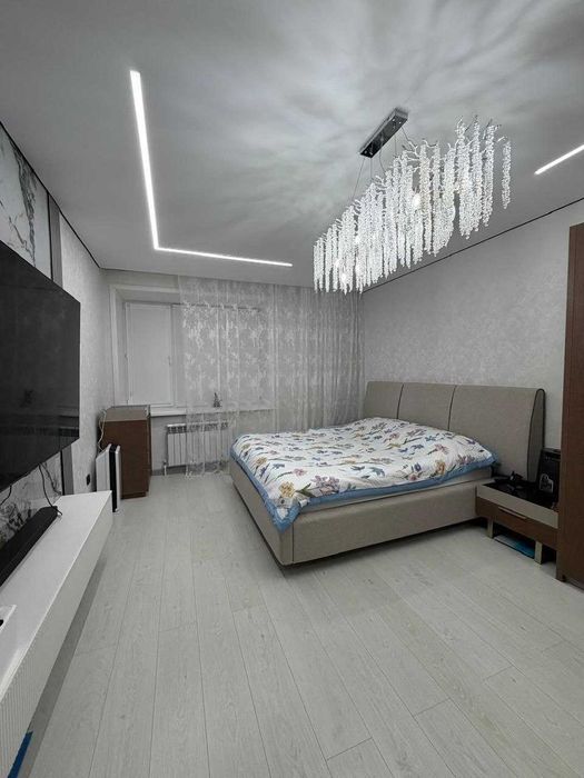 продажа 4 ком квартиры район Береке