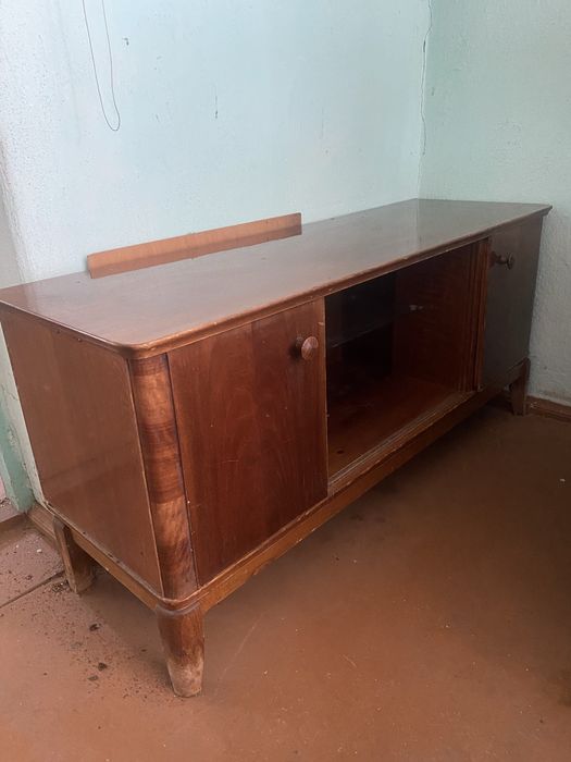 Продам кожаную скамью и другую мебель