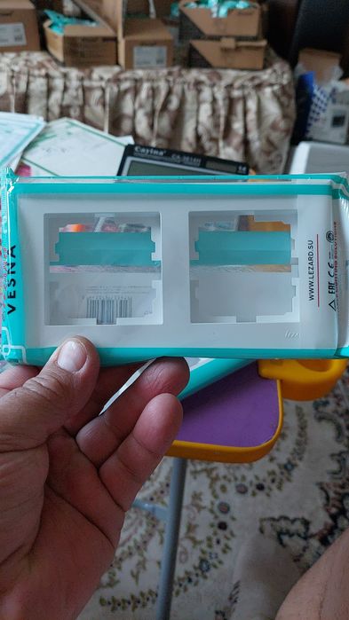 Розетки и выключатели Лезард