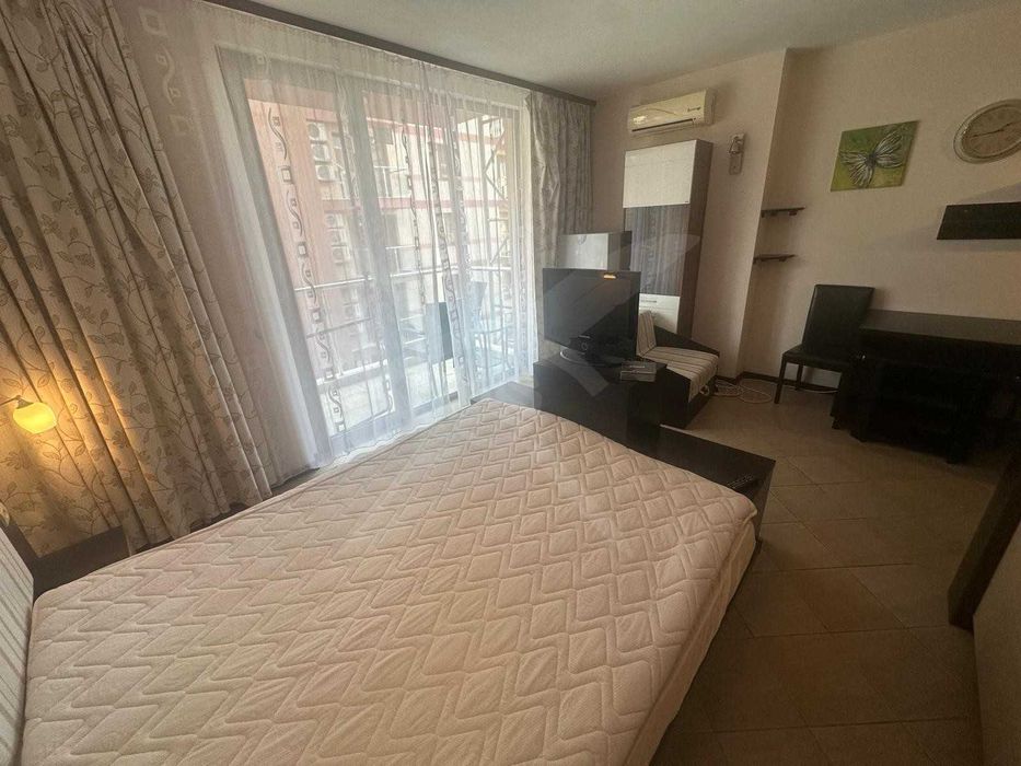 Продава се Едностаен апартамент в к.к. Слънчев бряг - 50 кв.м за 930 €/кв.м - Снимка #1