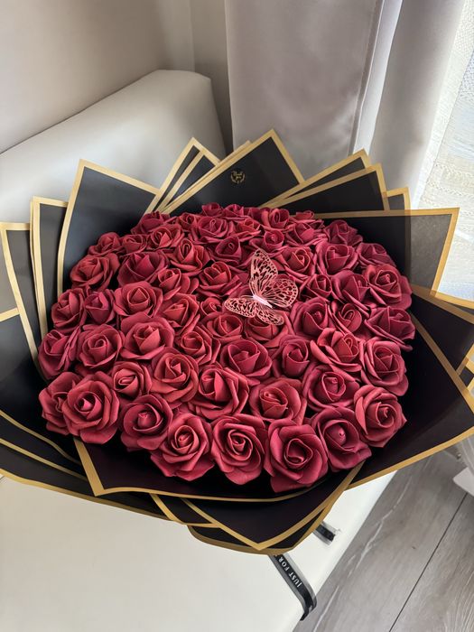 Луксозни букети от рози