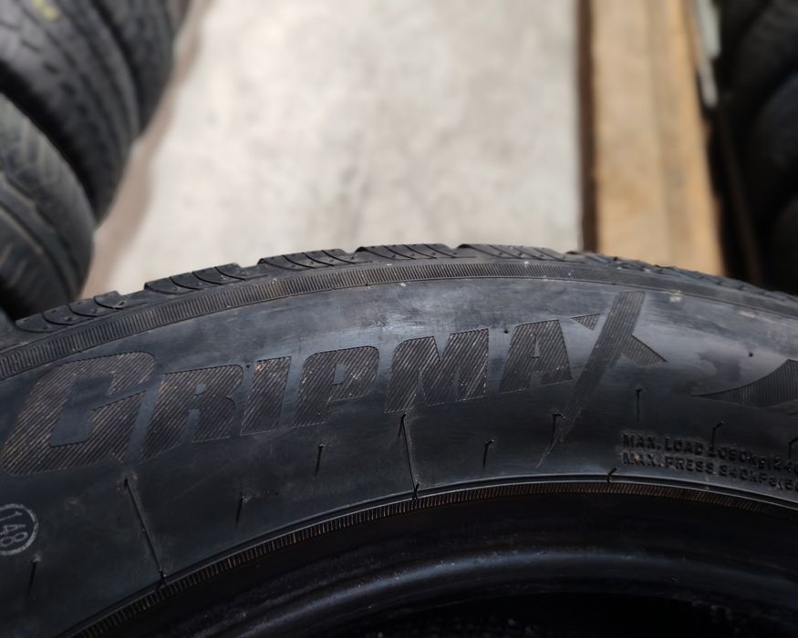 255 55 19,4buc allseason,2023,6mm