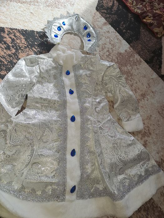 Садиктегі қыздарға арналған көйлектер