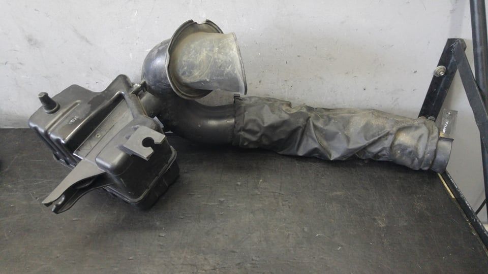 Carcasa filtru aer cu furtun 2.0 d opel antara l07