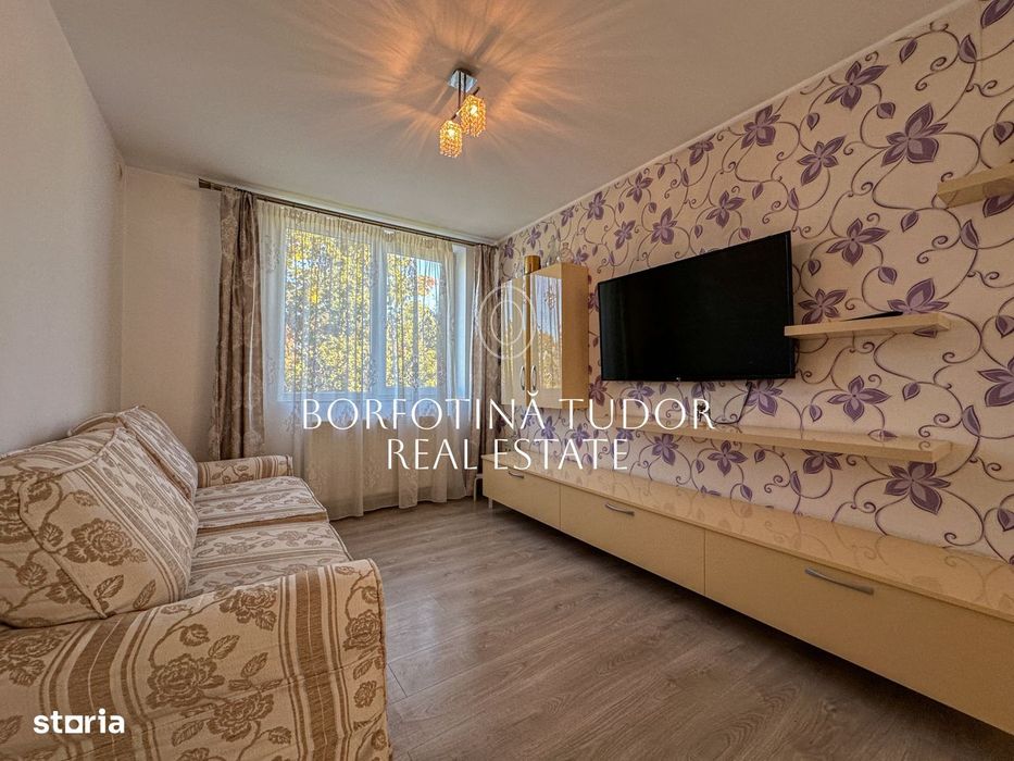 Apartament 3 camere | Plopilor | Semidecomandat | Garaj | Balcon