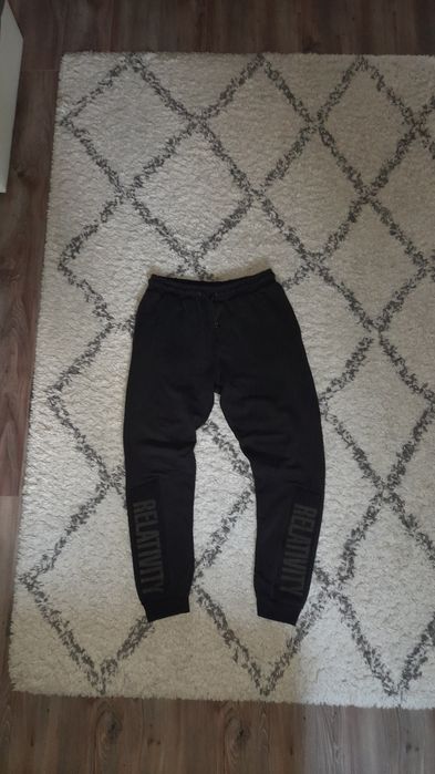 Pantaloni negri S