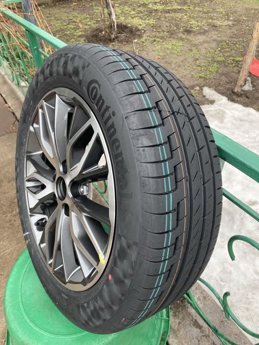 Оригинальный диск на Kia K5 r17