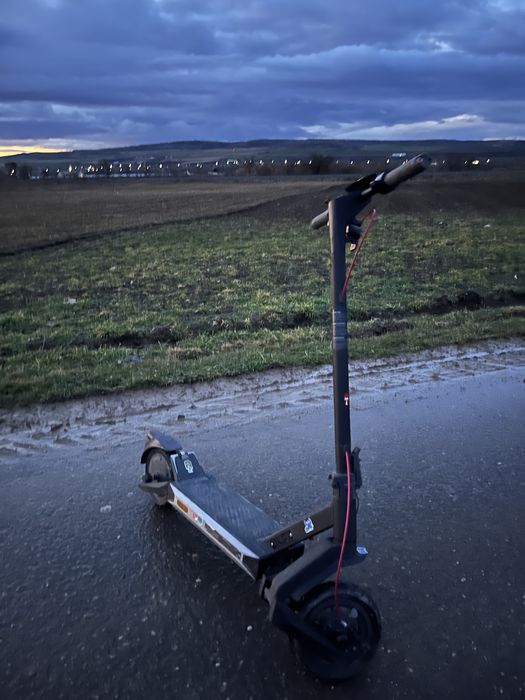 Navee s40 700w cu garantie