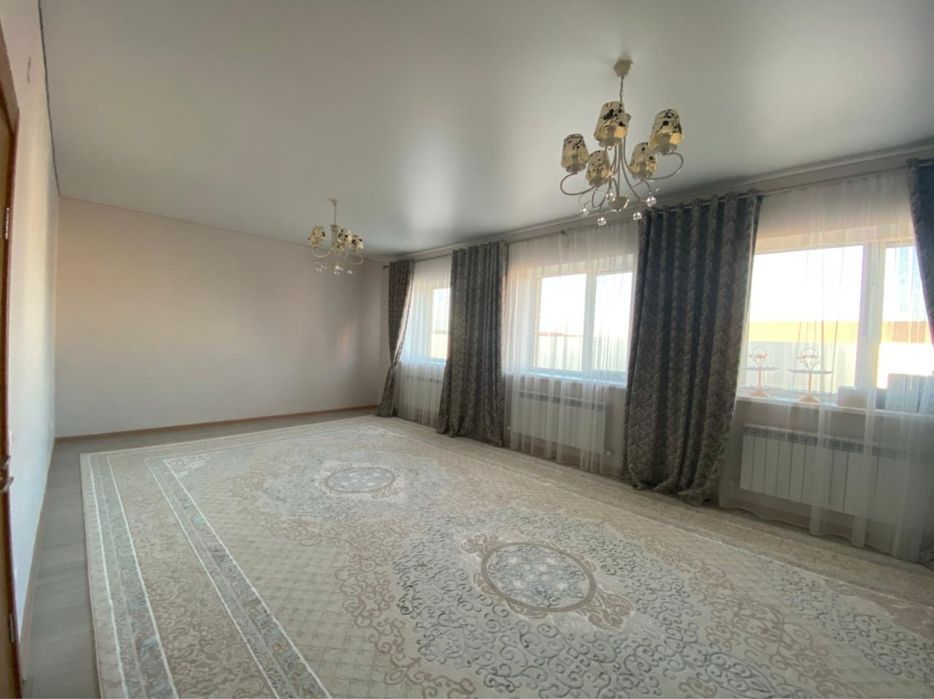 Мансард уй сатылады