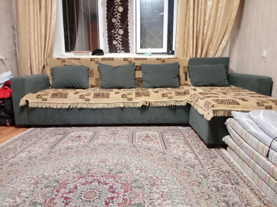 Продам диван в хорошем состоянии