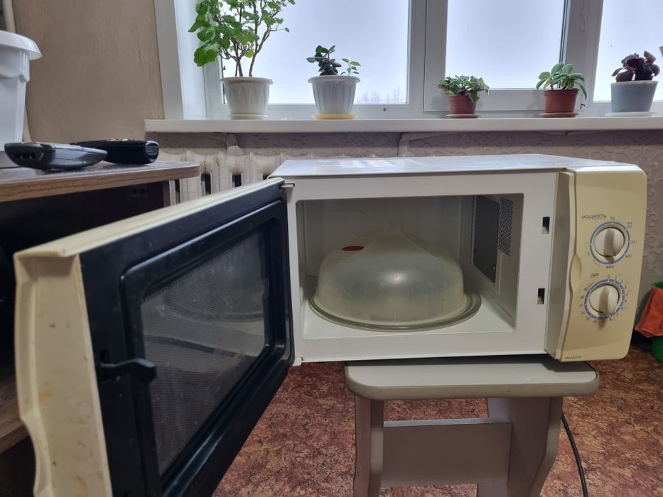 Продам Микроволновку
