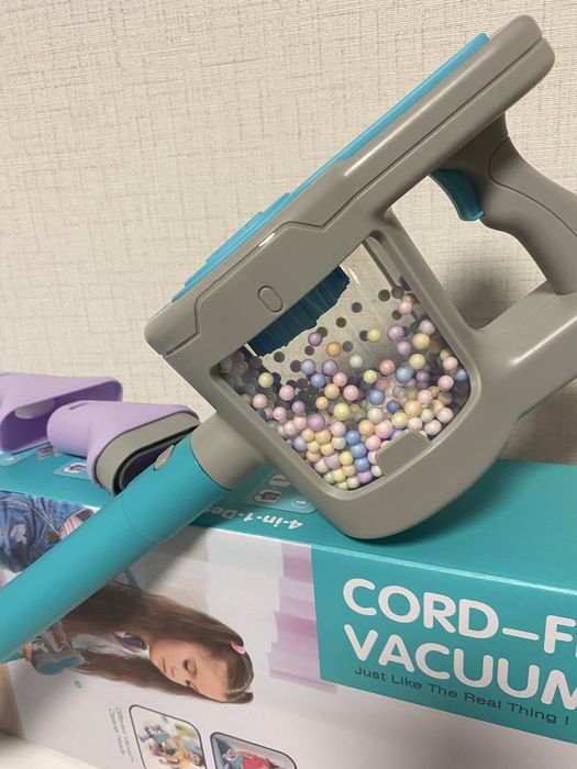 Детска вертикална прахосмукачка - светло тюркоазен