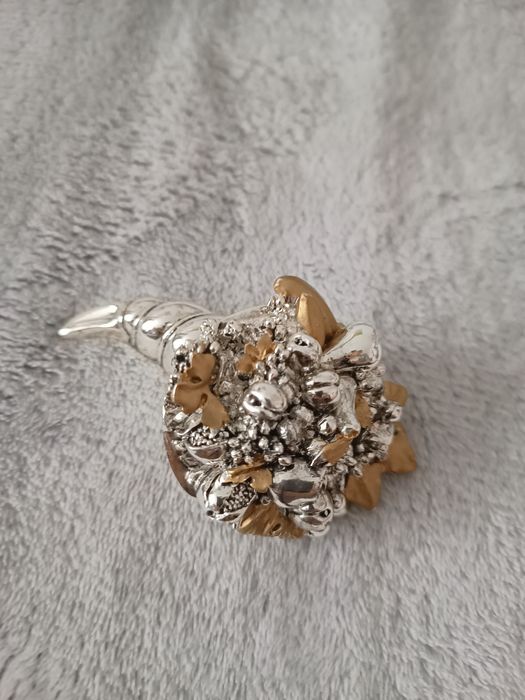 Италианска фигурка "Рог на изобилието" проба 925, нова, за подарък