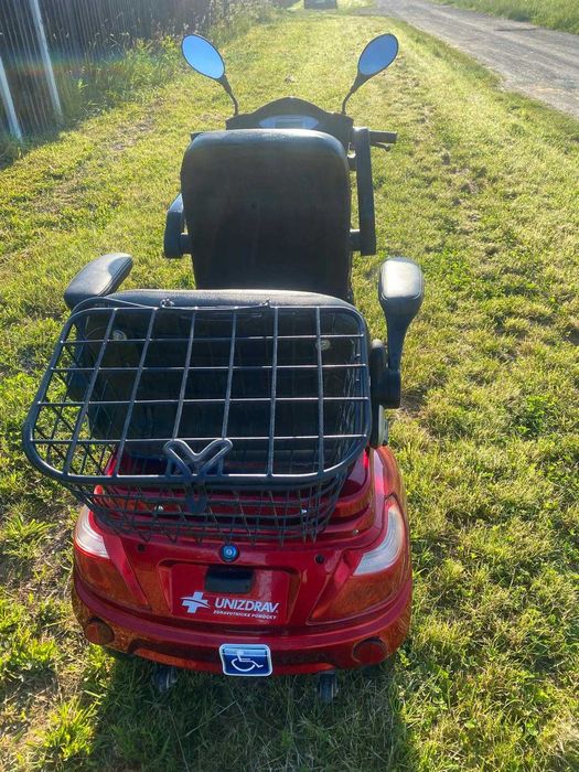 Scuter electric doua locuri pentru seniori