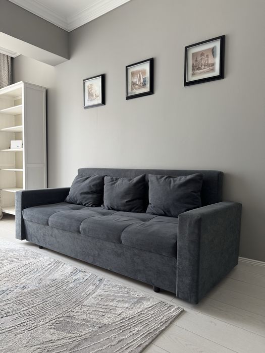 Продам диван раскладной почти новый