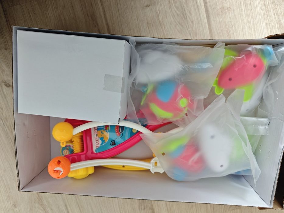 Музикална въртележка за кошара