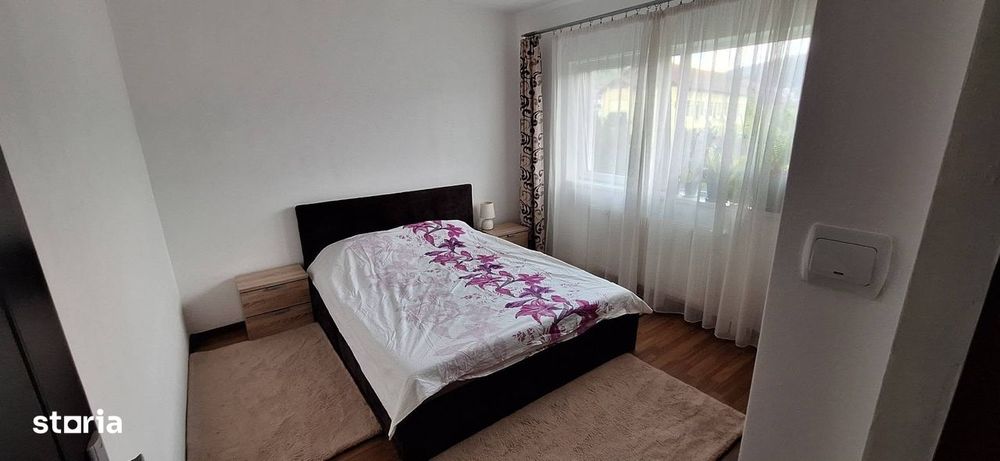 Apartament 3 camere 74 mp, etaj 3/3, BRADET