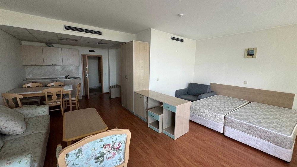 Просторен едностаен апартамент в к-с „ Гранд Хотел Нирвана”