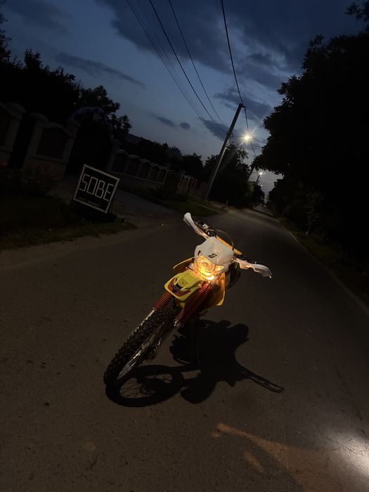 Suzuki Dr-Z SM 400