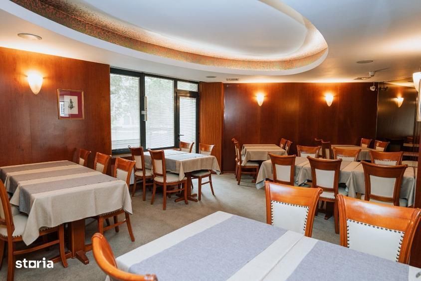 Restaurant de închiriat- Piața Romană