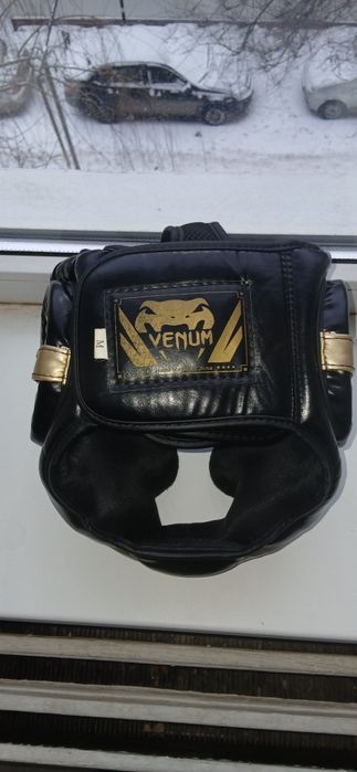 Продам боксёрский шлем