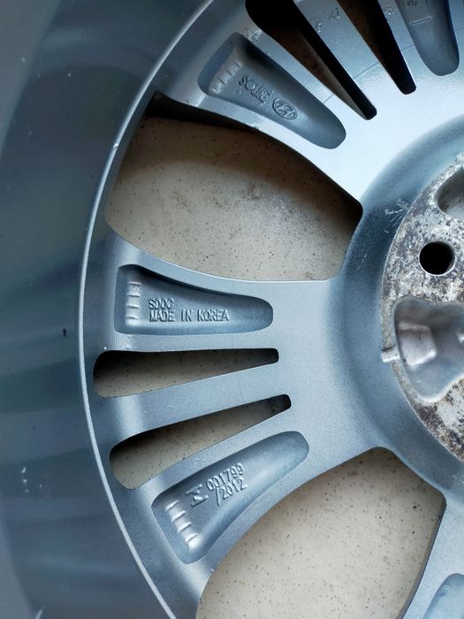 Диски оригинал r18 Hyundai, Kia