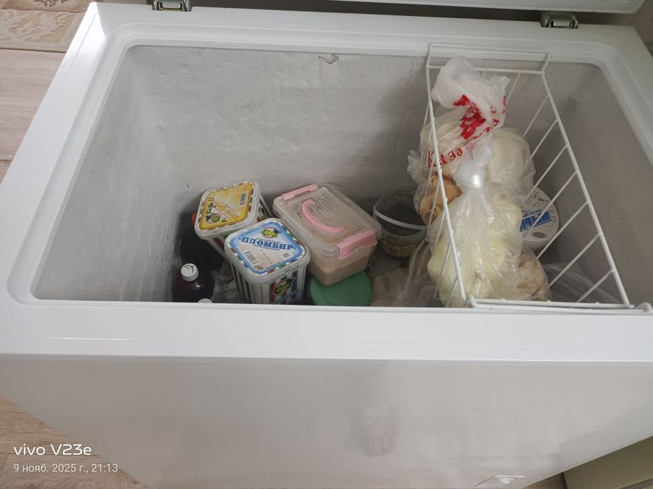 Продам морозильную камеру