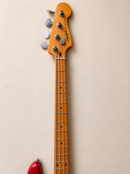 Squier 40th anniversary precision bass бас гитара