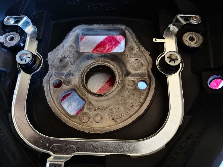 Кожен волан за AUDI A4 B6, A3 8L фейслифт, TT 8N фейслифт