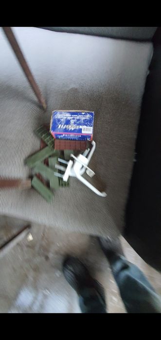 пластиковые окна ,дверь