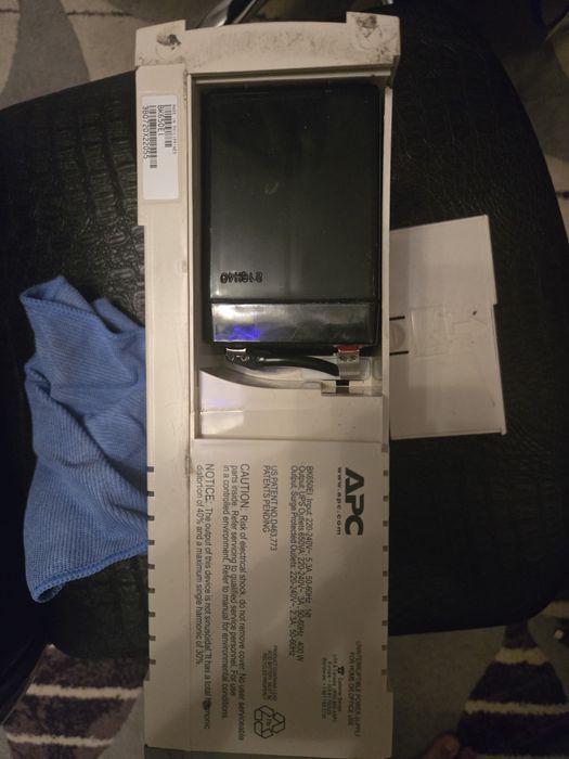 ИБП Back-UPS CS 650