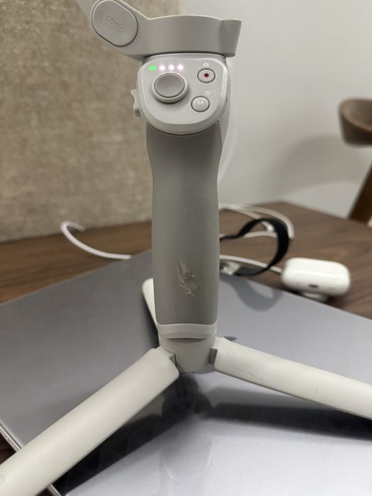 Стабилизатор Dji osmo 4