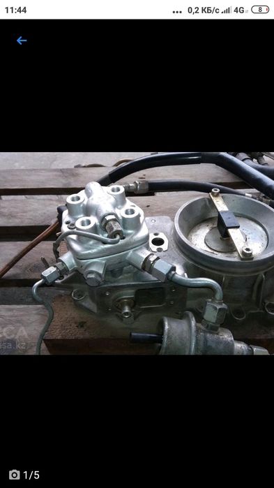 Продам дозатор для Мерседеса 190, 124