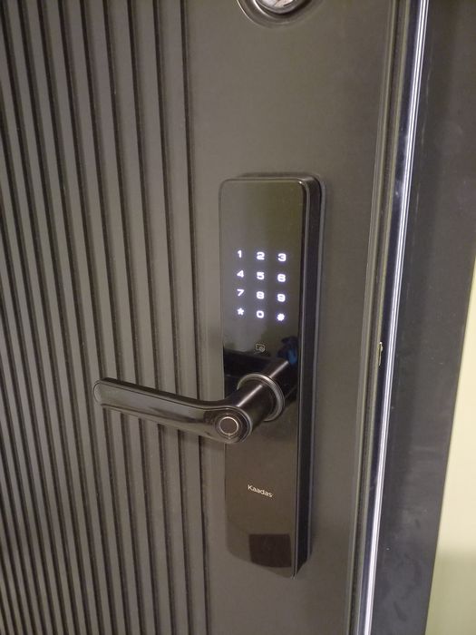 Замена Установка Замков в мет. Двери Вскрытие Дверей Сейфов в Актау: 7 ...