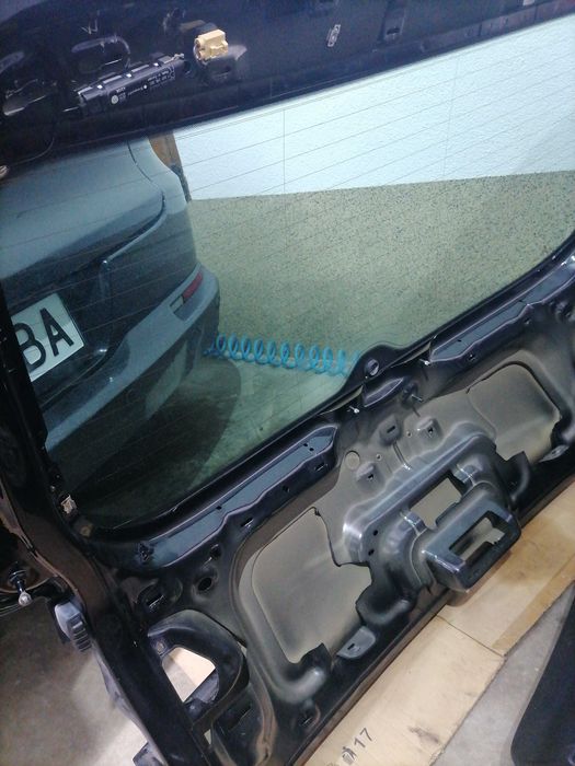 Капак за Тигуан 2009