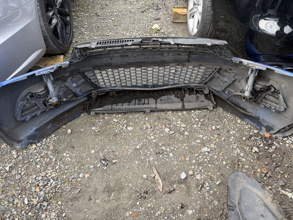 Предна броня за vw scirocco