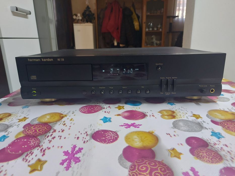 CD Harman Kardon HD720 impecabil