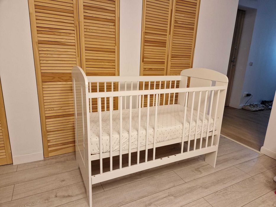 Pătuț copii în stare foarte bună