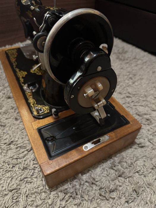 Битова шевна машина Юнион - Union