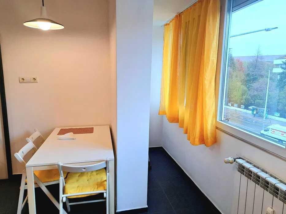 Двустаен имот в кв.Яворов