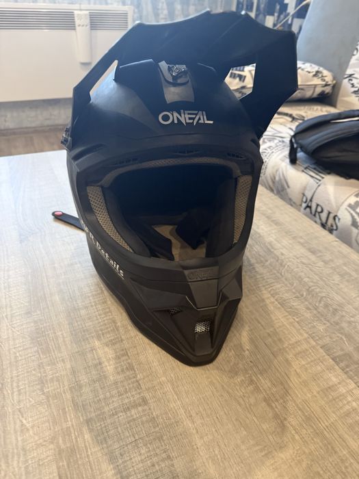 Каска oneal sonus solid  v.21 black