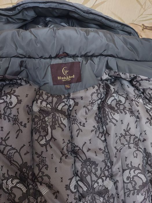 Продам зимние пальто 50/52р.