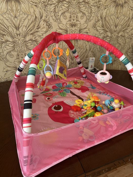 Развиваюший коврик