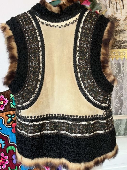 Haina Traditionala (pieptar)