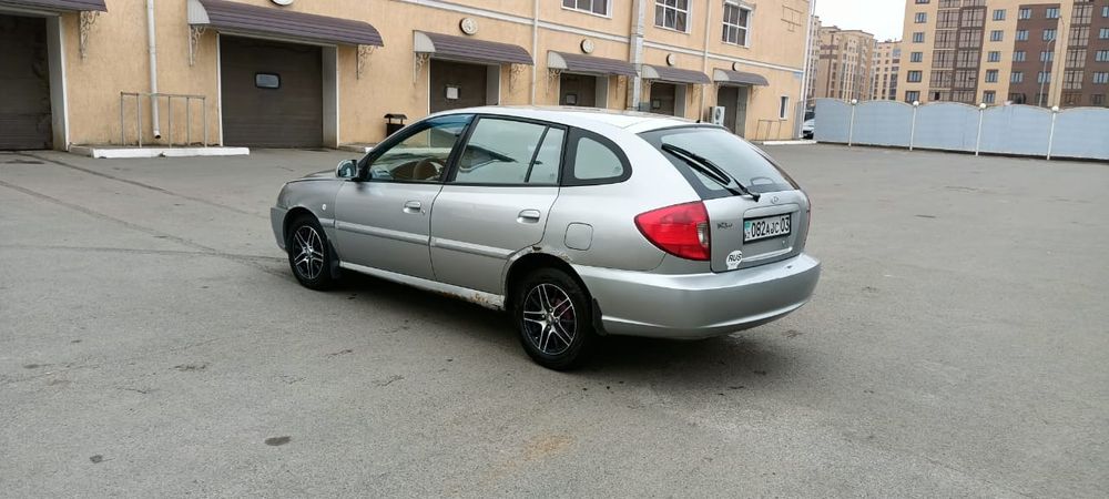 Продам авто KiA Rio 2005г.
