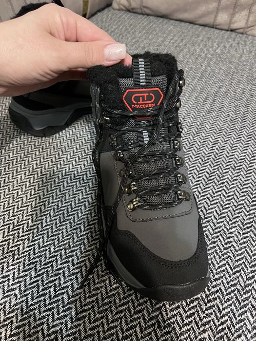 Зимние ботинки (на мальчика)