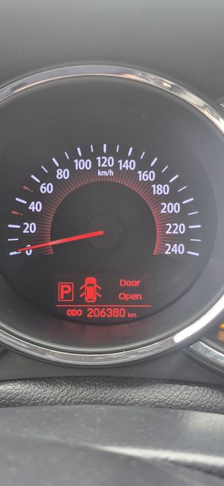 Vând auto Kia Sorento