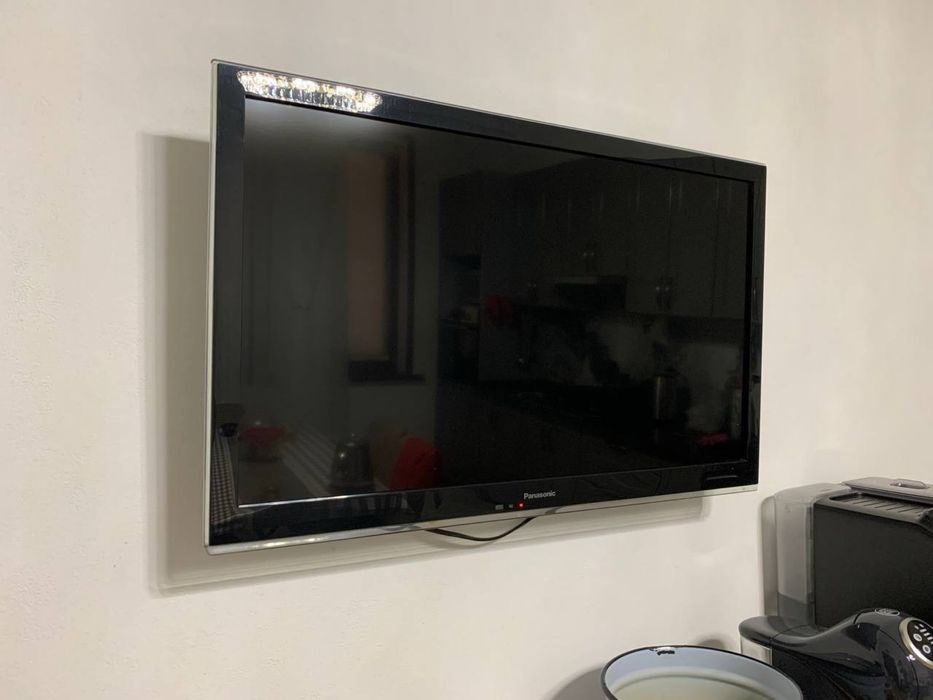 телевизор Panasonic европейская сборка (Чехия)